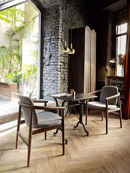 Maiyda 02 Armchair