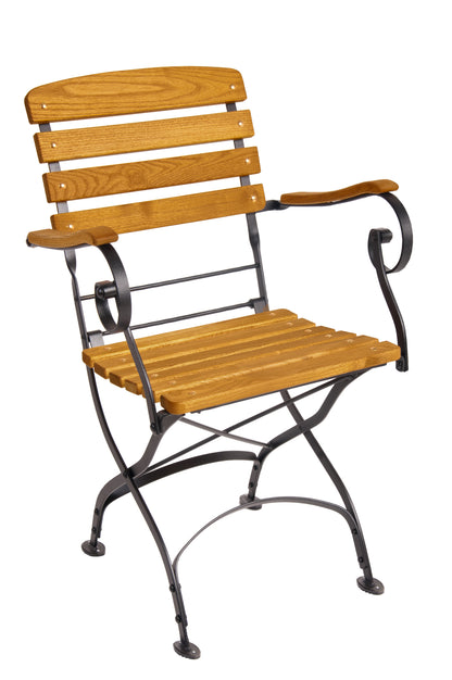 Maja Armchair