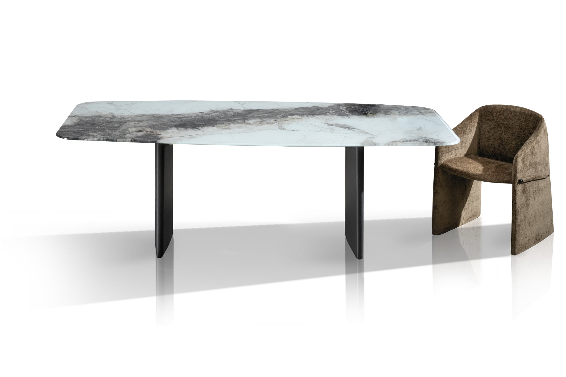 Majorette Armchair-Contract Furniture Store for hospitality, leisure & commercial projects