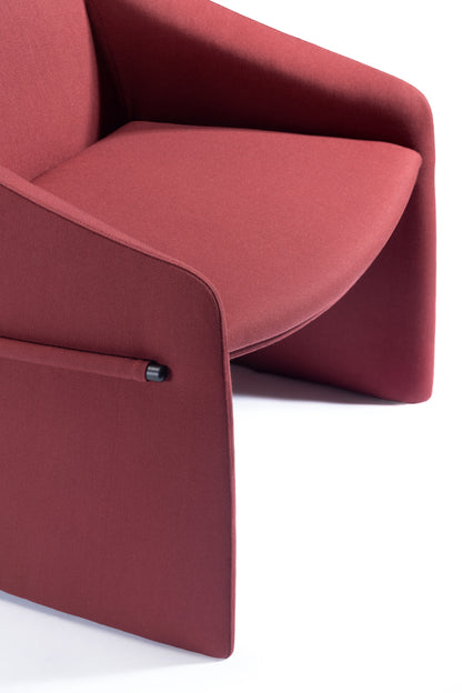 Majorette Lounge Chair-Contract Furniture Store for hospitality, leisure & commercial projects