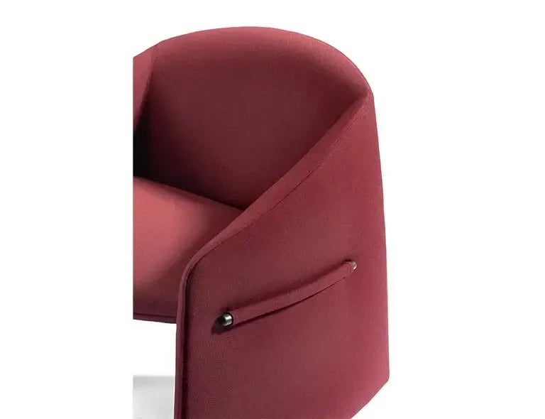 Majorette Lounge Chair-Contract Furniture Store for hospitality, leisure & commercial projects