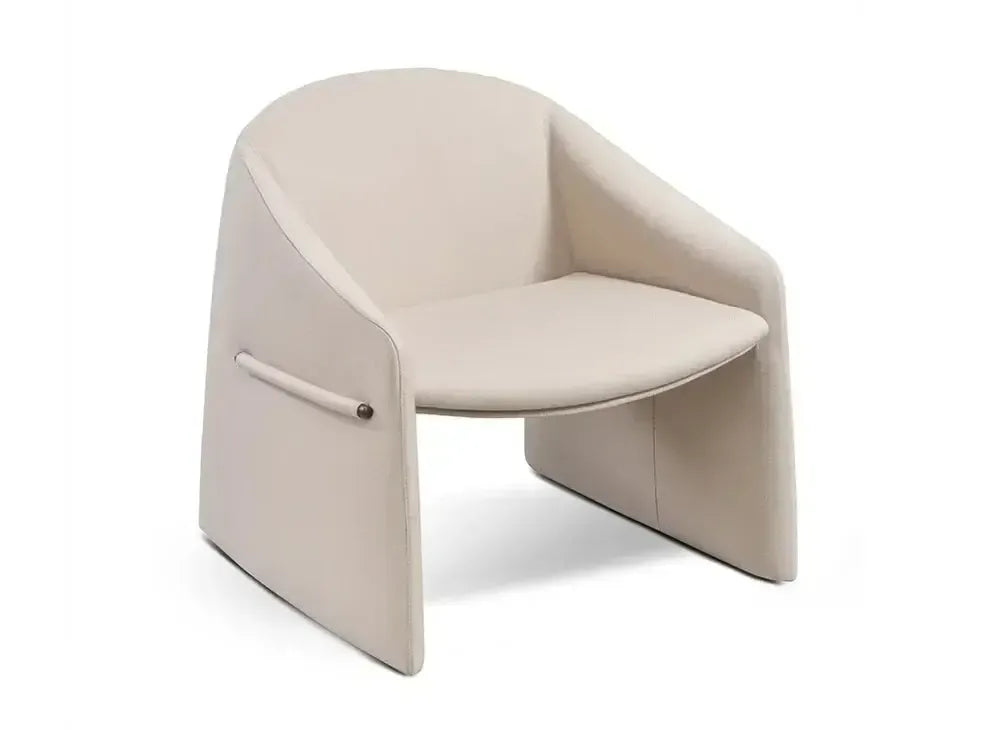 Majorette Lounge Chair-Contract Furniture Store for hospitality, leisure & commercial projects