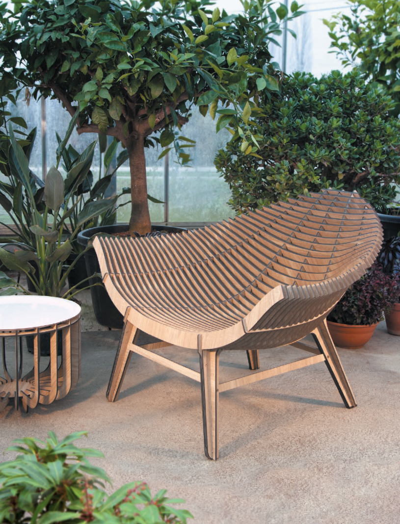 Manta Armchair