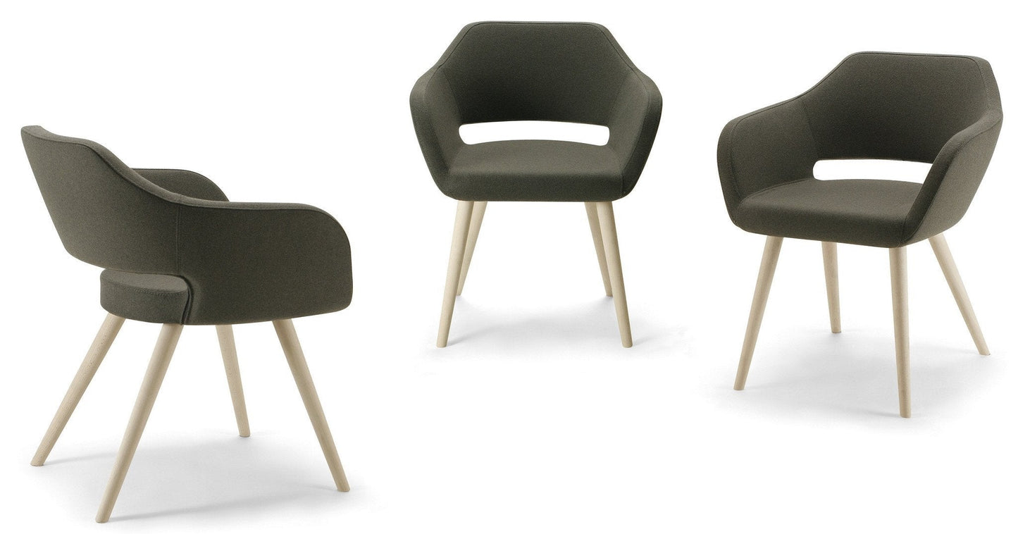 Manu 04 Base 100 Armchair