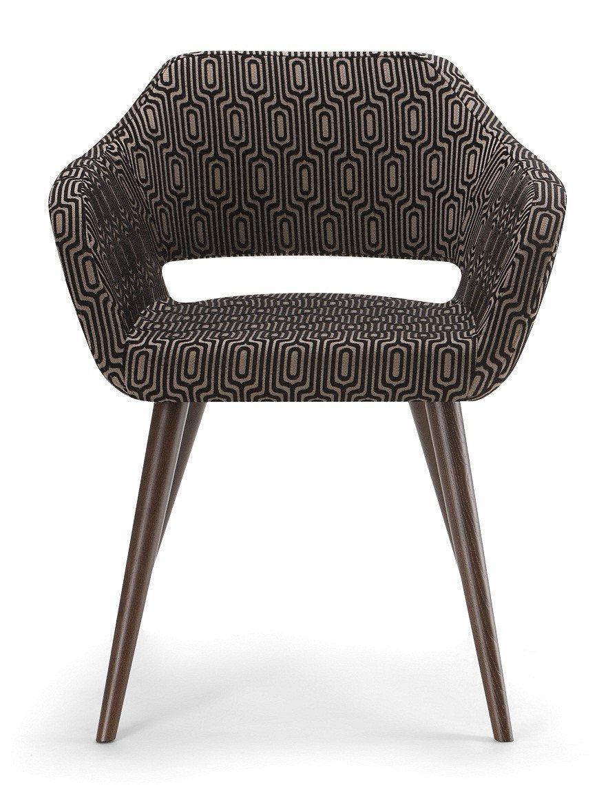 Manu 04 Base 100 Armchair