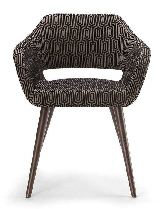 Manu 04 Base 100 Armchair