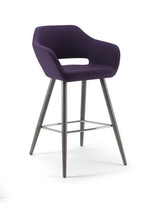Manu 07 Base 101 High Stool-Contract Furniture Store for hospitality, leisure & commercial projects