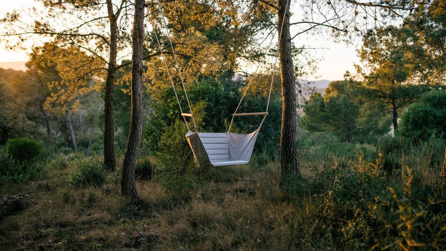 Marea Swing-Contract Furniture Store for hospitality, leisure & commercial projects