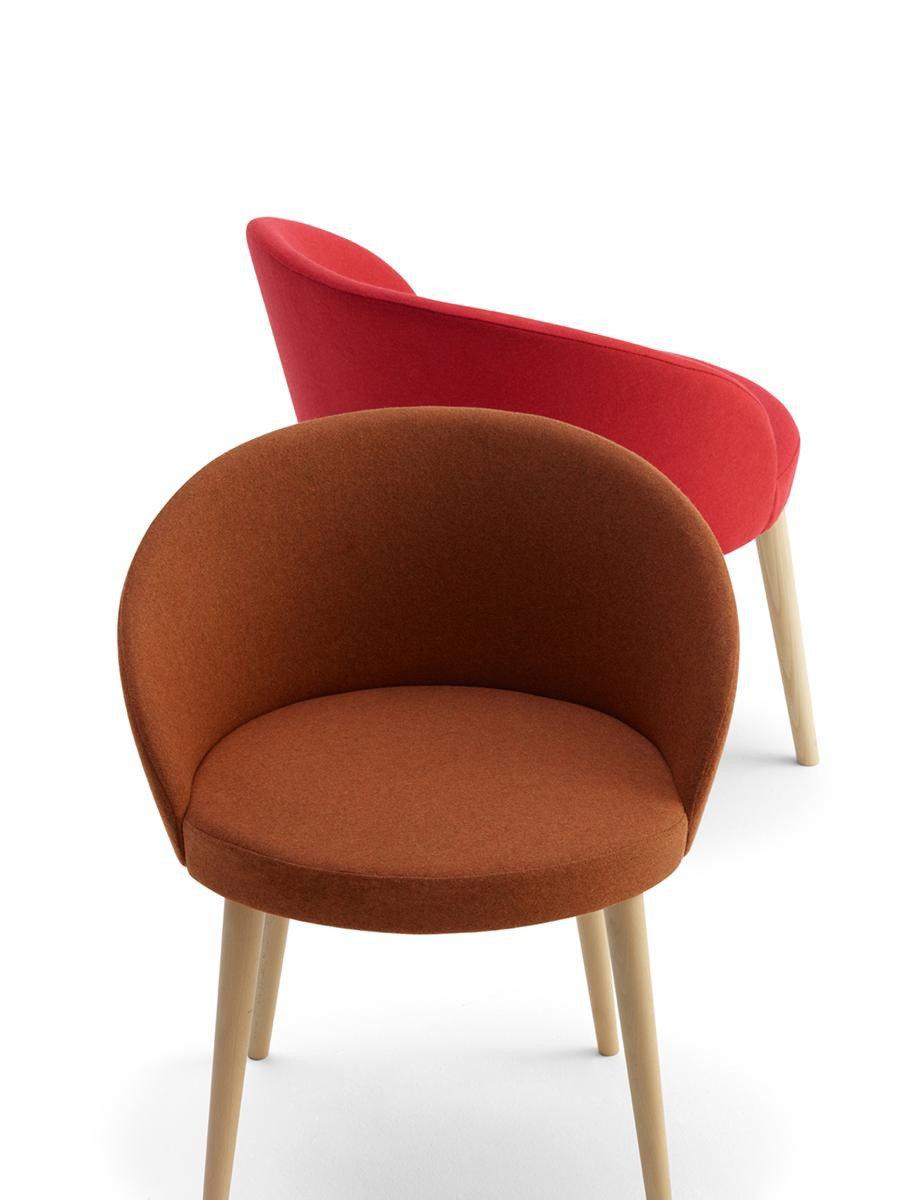 Marilyn 7C34 Lounge Chair