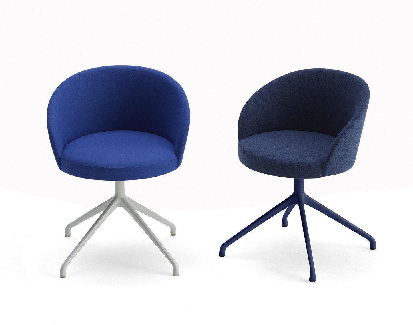 Marilyn 7C41 Armchair