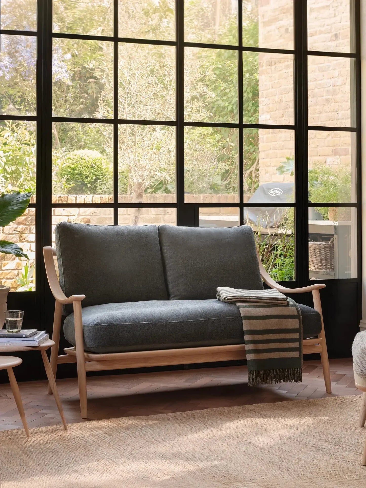 Marino Sofa-Contract Furniture Store for hospitality, leisure & commercial projects