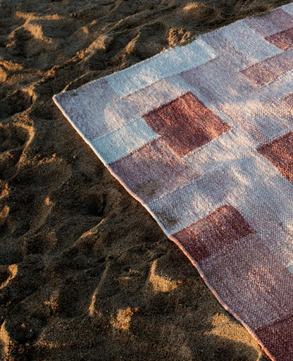 Masia Rug-Contract Furniture Store for hospitality, leisure & commercial projects