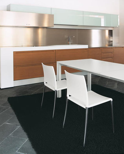 Matrix Dining Table