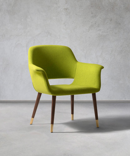 Megan 05 Base 100 Lounge Chair