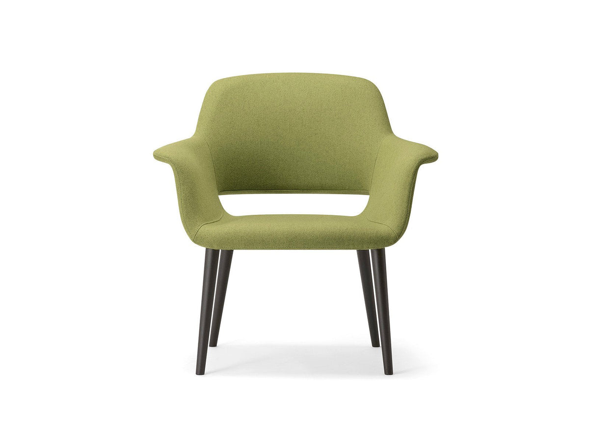 Megan 05 Base 100 Lounge Chair