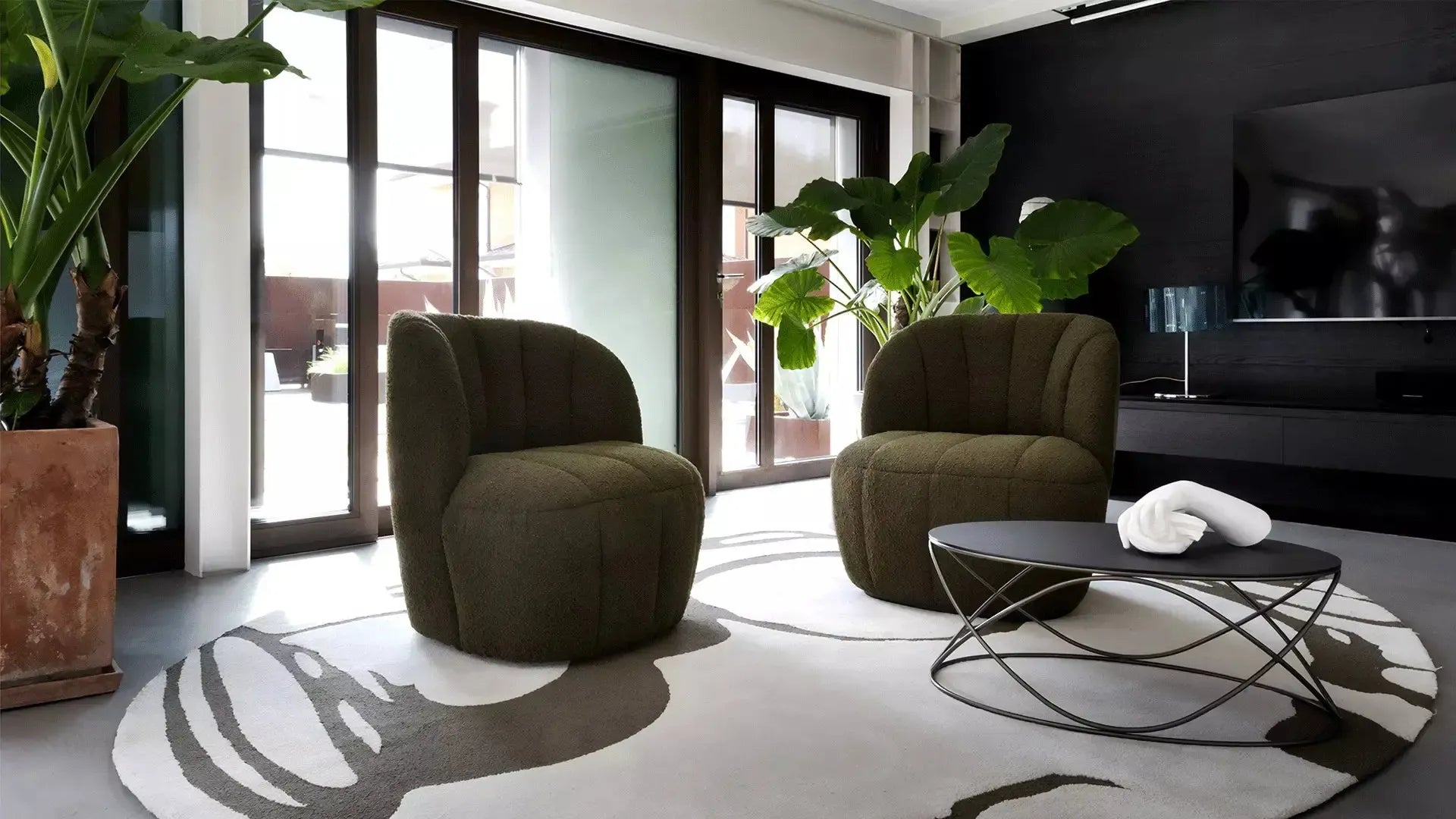 Mellow 411 Lounge Chair-Contract Furniture Store for hospitality, leisure & commercial projects