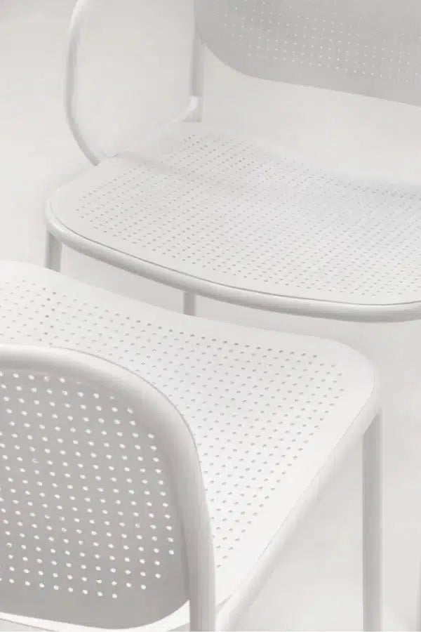 Metis Dot Lounge Chair-Contract Furniture Store for hospitality, leisure & commercial projects