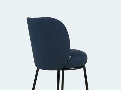Metiz 480 Side Chair-Contract Furniture Store for hospitality, leisure & commercial projects