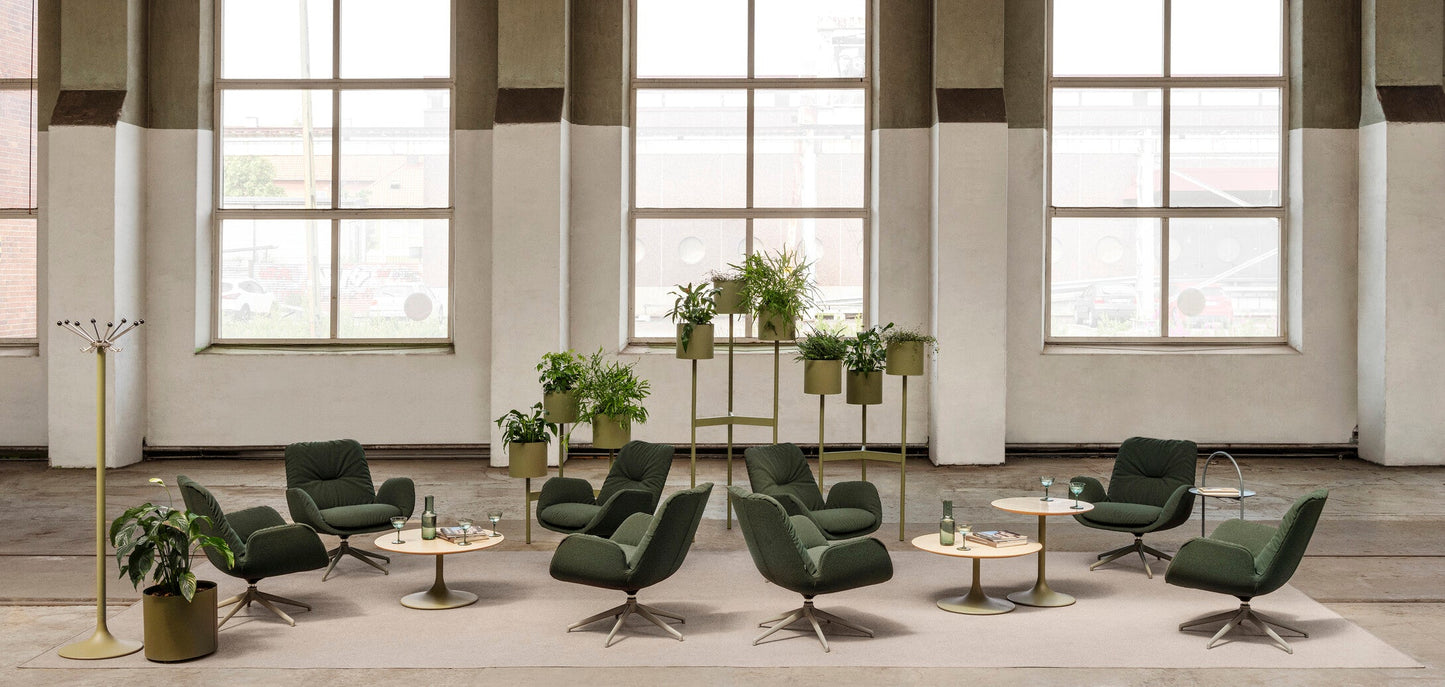 Milo Low 09 Lounge Chair