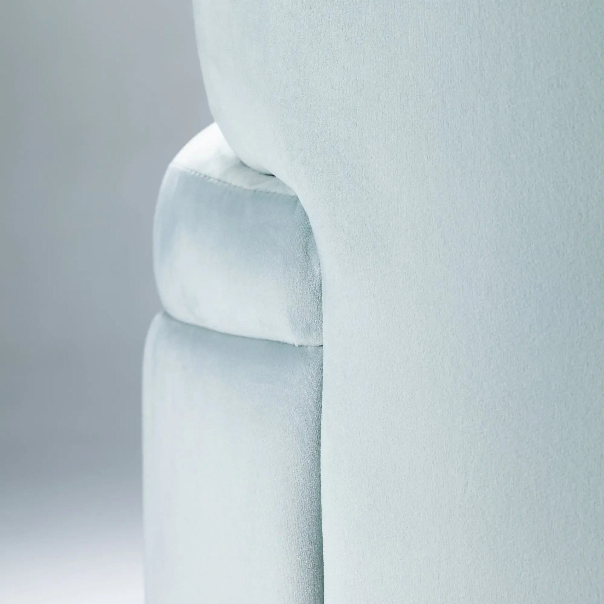 Mimi Chair-Contract Furniture Store for hospitality, leisure & commercial projects