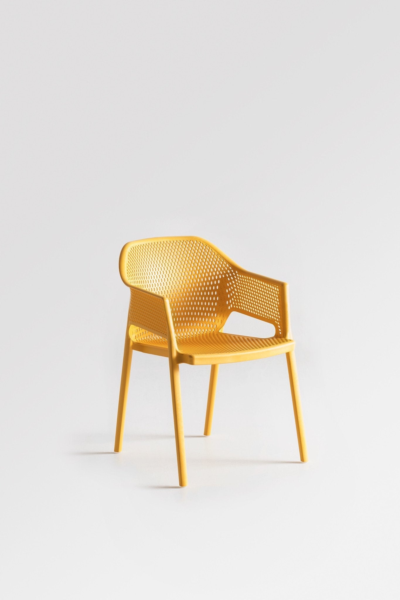 Minush Armchair