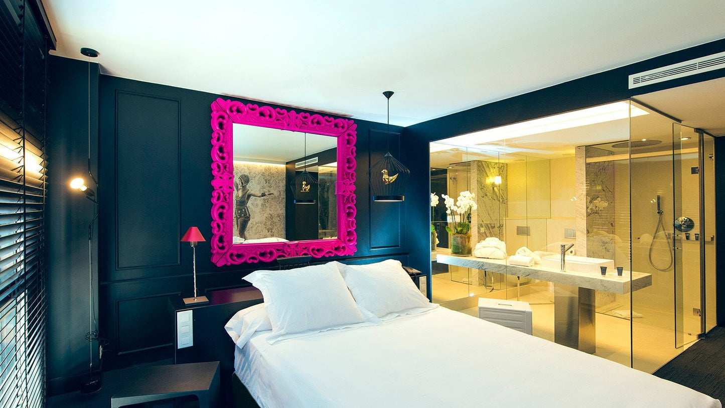 Mirror Of Love