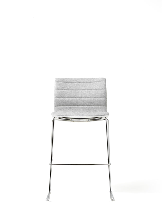 Miss High Stool