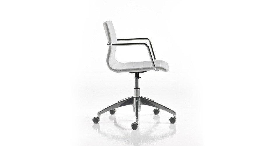 Miss PAL Armchair