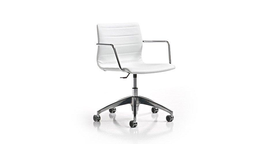 Miss PAL Armchair