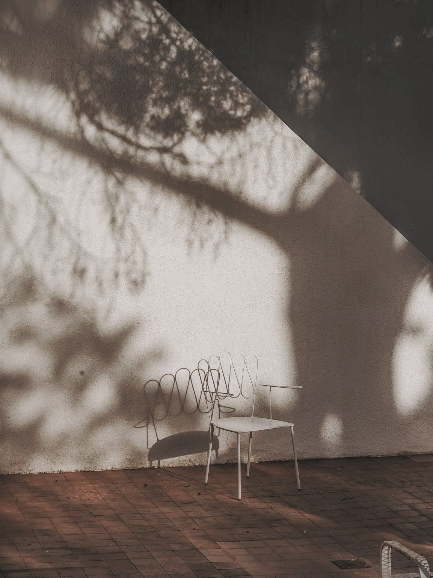 Moi Aussi 105 Armchair-Contract Furniture Store for hospitality, leisure & commercial projects