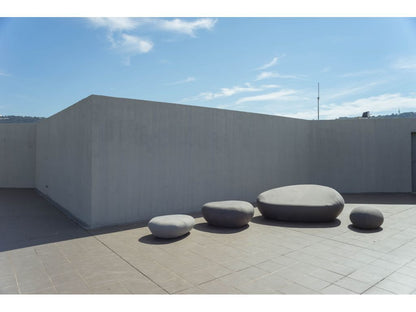 Monica Néolivingstone Seat-Contract Furniture Store for hospitality, leisure & commercial projects