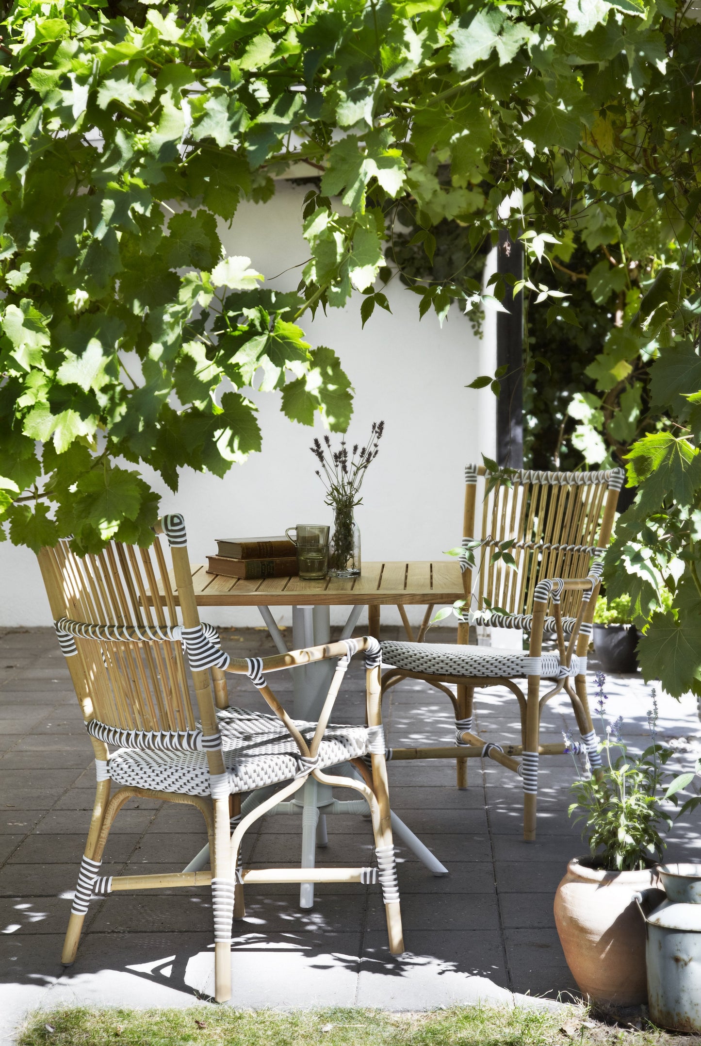 Monique Armchair