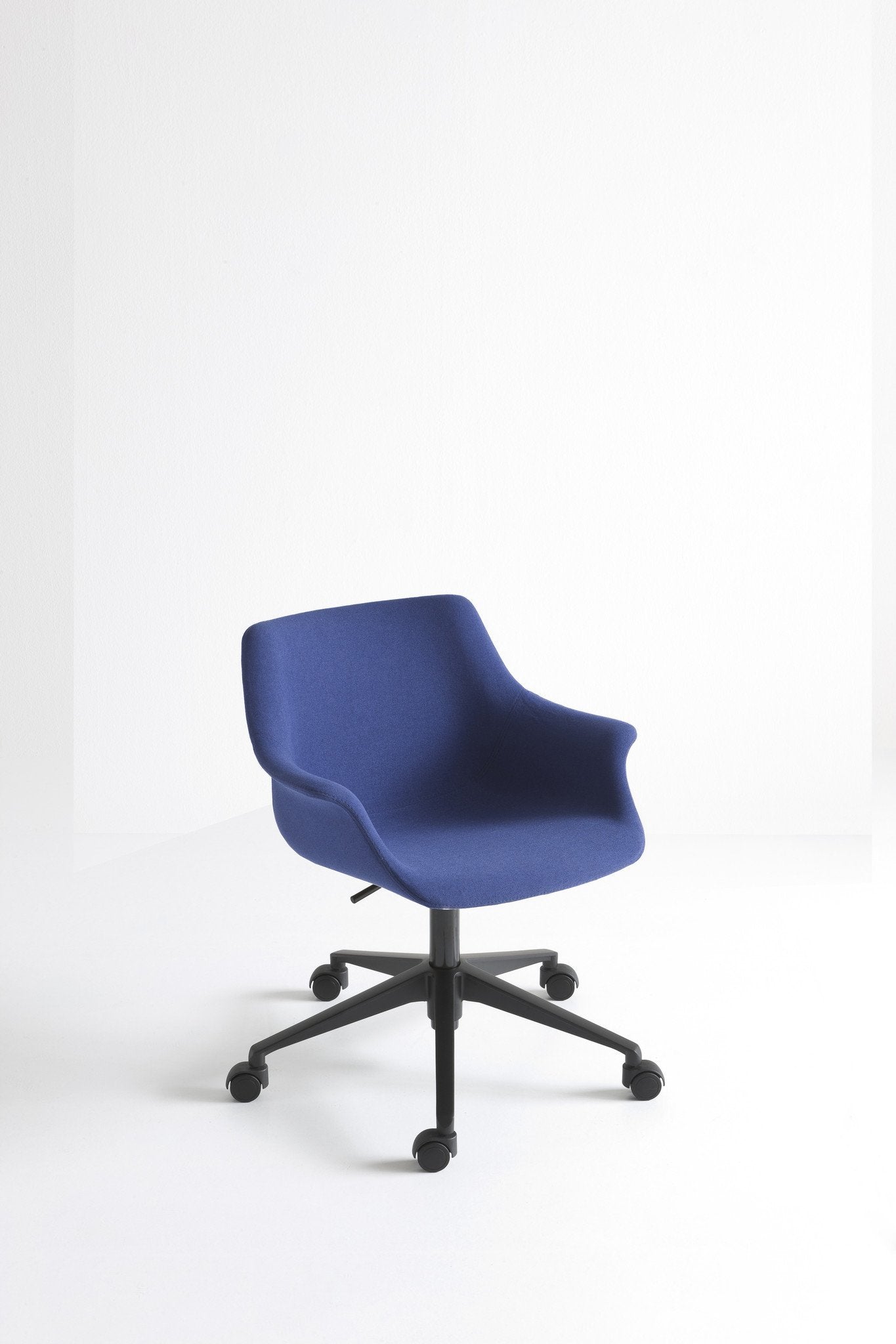 More 05R Uphol Armchair-Contract Furniture Store for hospitality, leisure & commercial projects