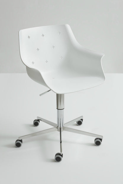 More 5R Armchair