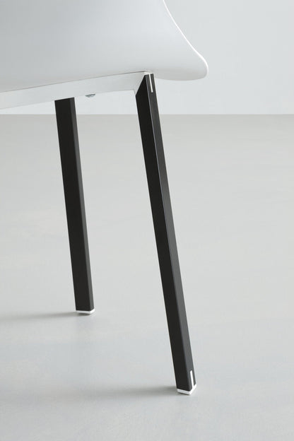 More NA Armchair