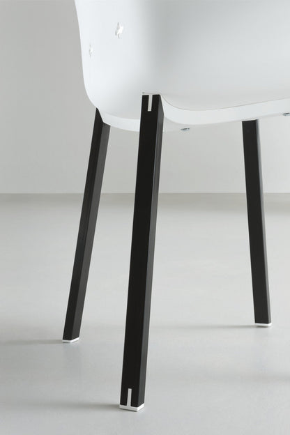 More NA Armchair