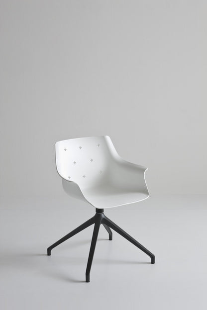 More U Armchair