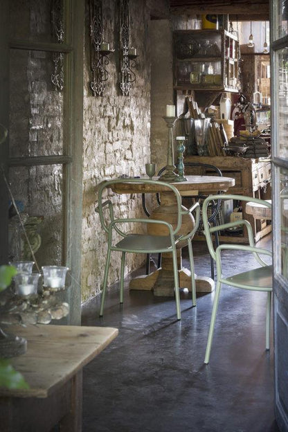 Moyo Armchair
