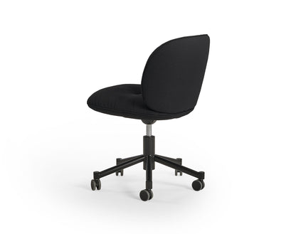Mullit Task Chair-Contract Furniture Store for hospitality, leisure & commercial projects