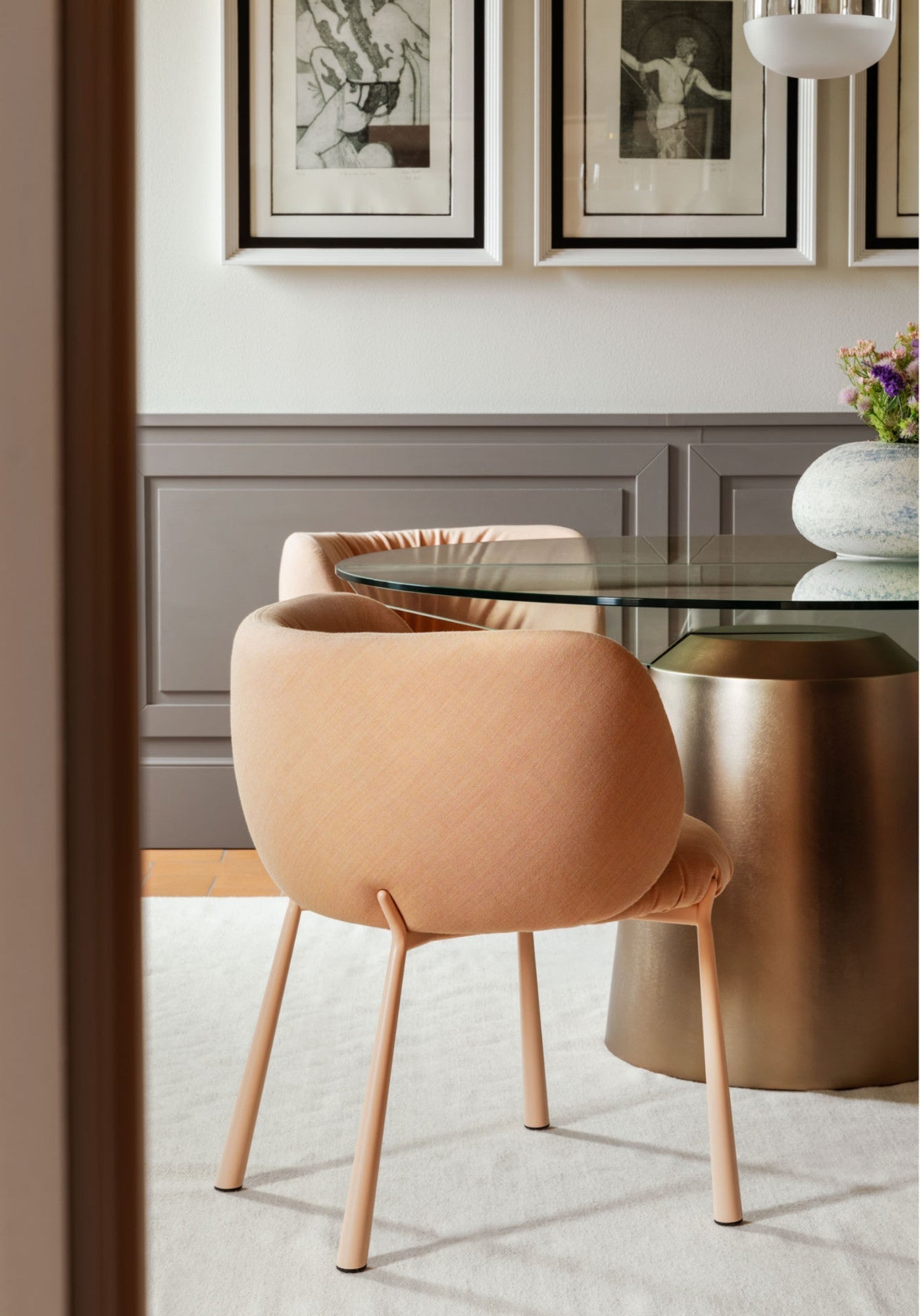 Mys Armchair