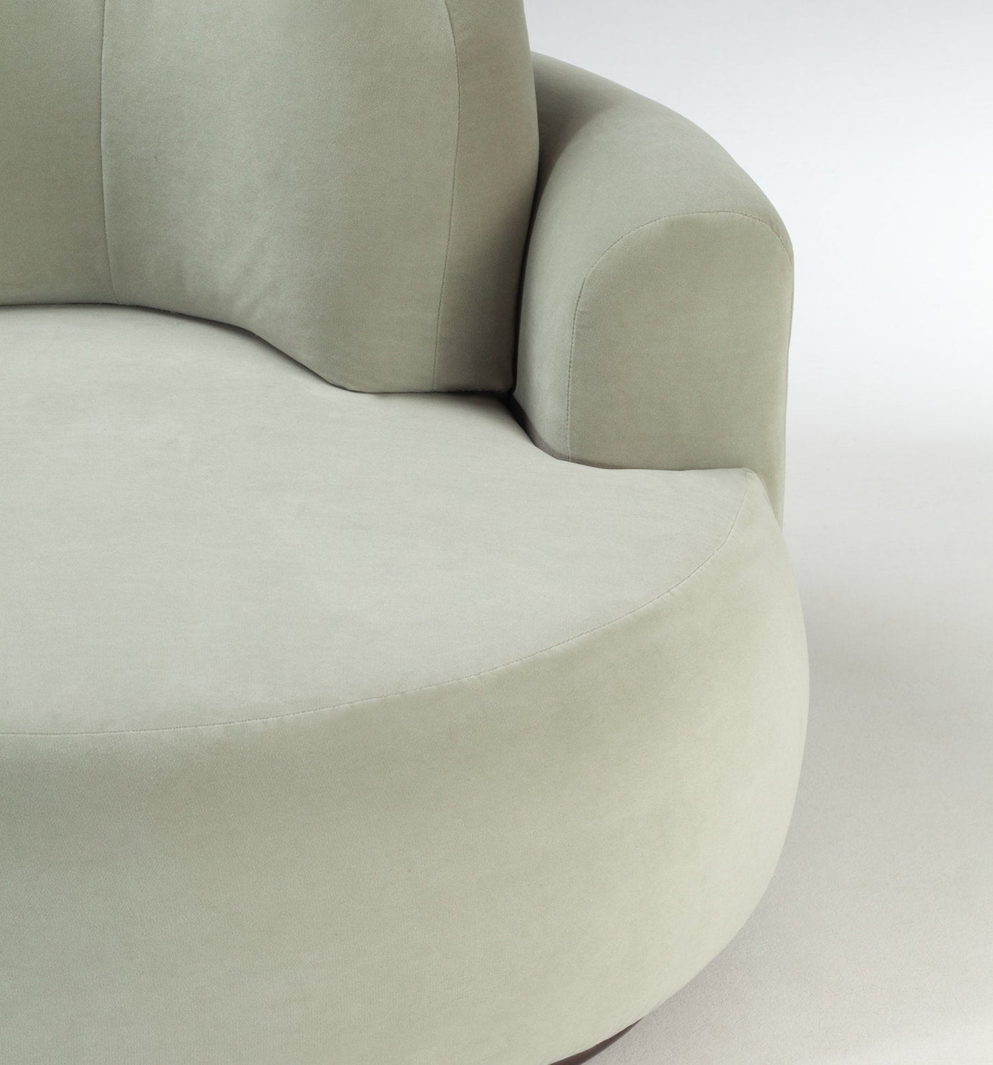 Naked Round Couch Sofa-Contract Furniture Store for hospitality, leisure & commercial projects