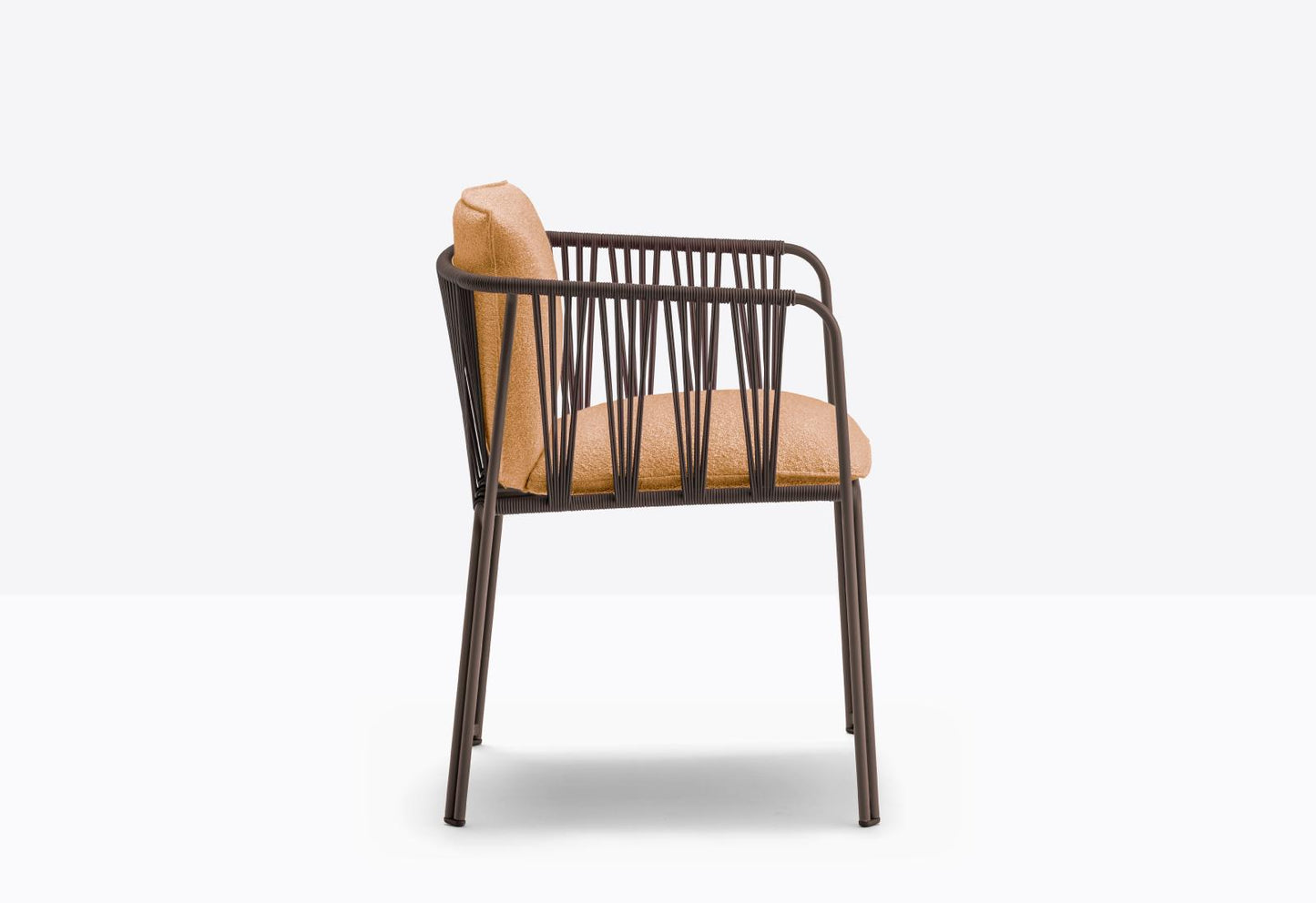 Narì 6360 Armchair-Contract Furniture Store for hospitality, leisure & commercial projects