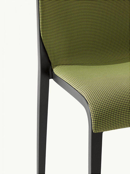 Nassau 533m Side Chair