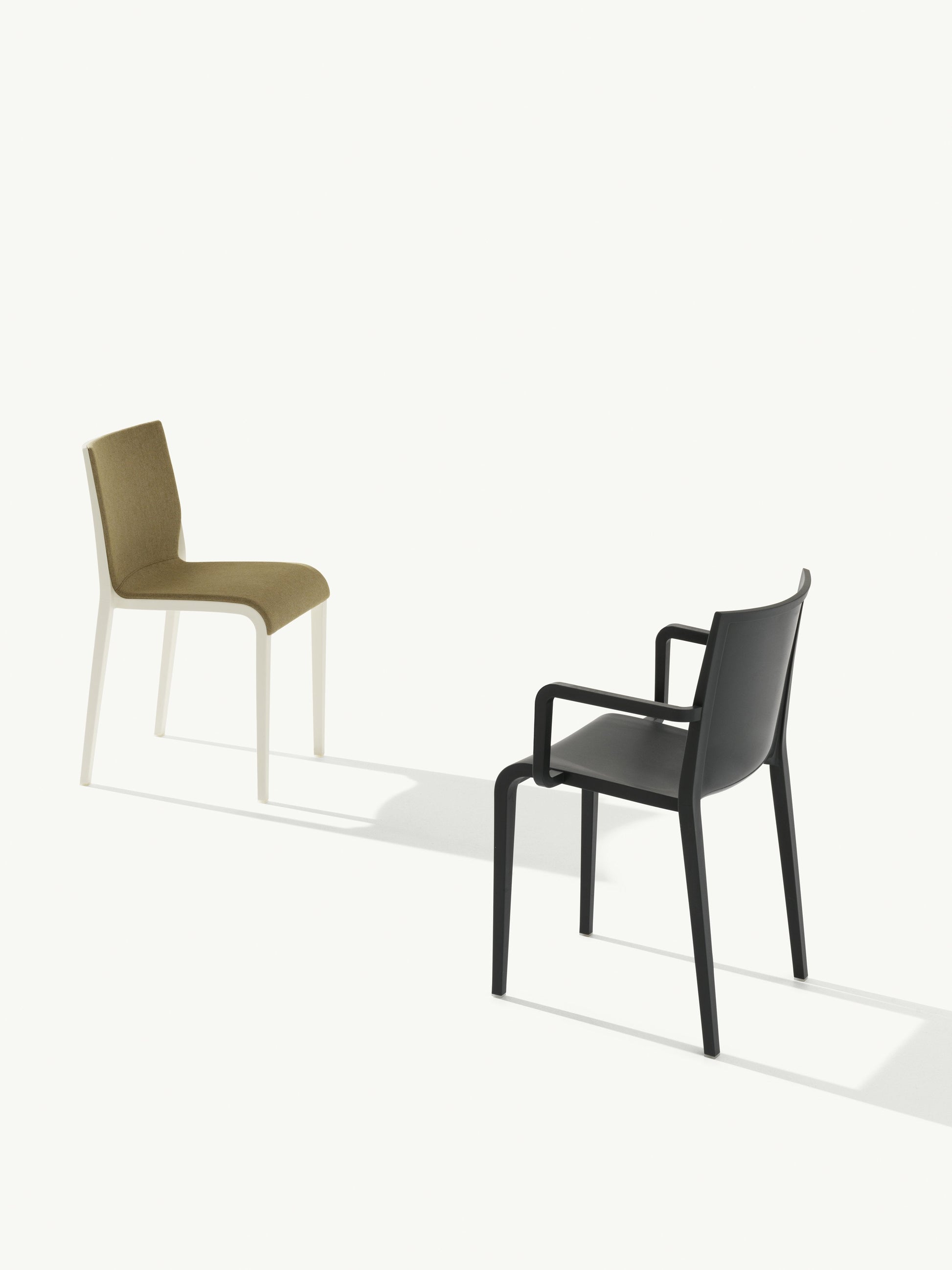 Nassau 534 Armchair