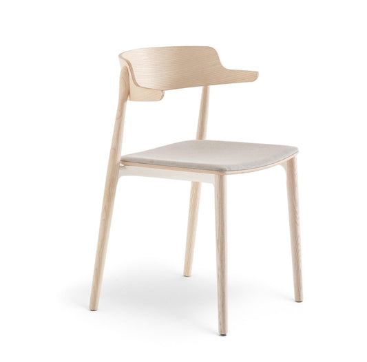 Nemea 2826 Armchair