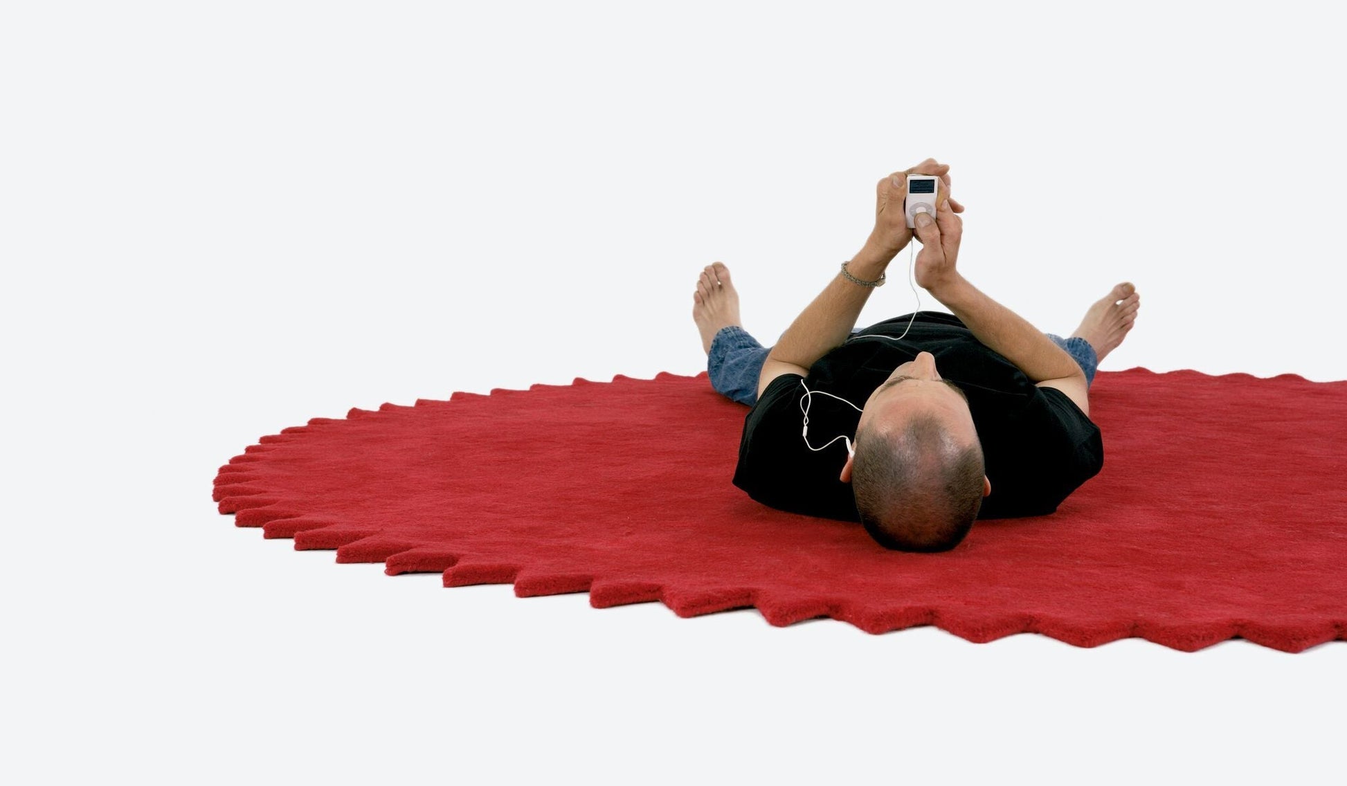 News Rug-Contract Furniture Store for hospitality, leisure & commercial projects