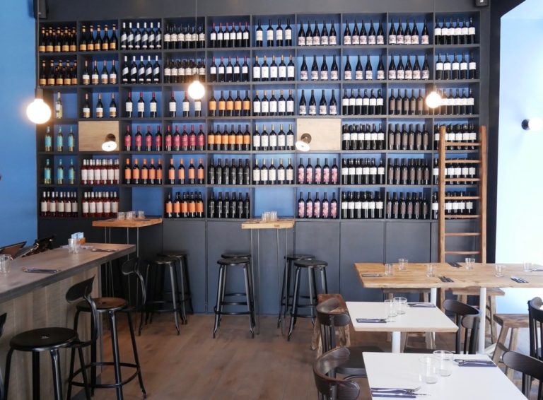 Nicolle® Metal High Stool-Contract Furniture Store for hospitality, leisure & commercial projects