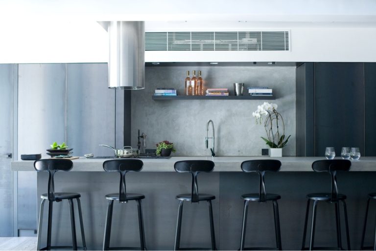 Nicolle® Metal High Stool