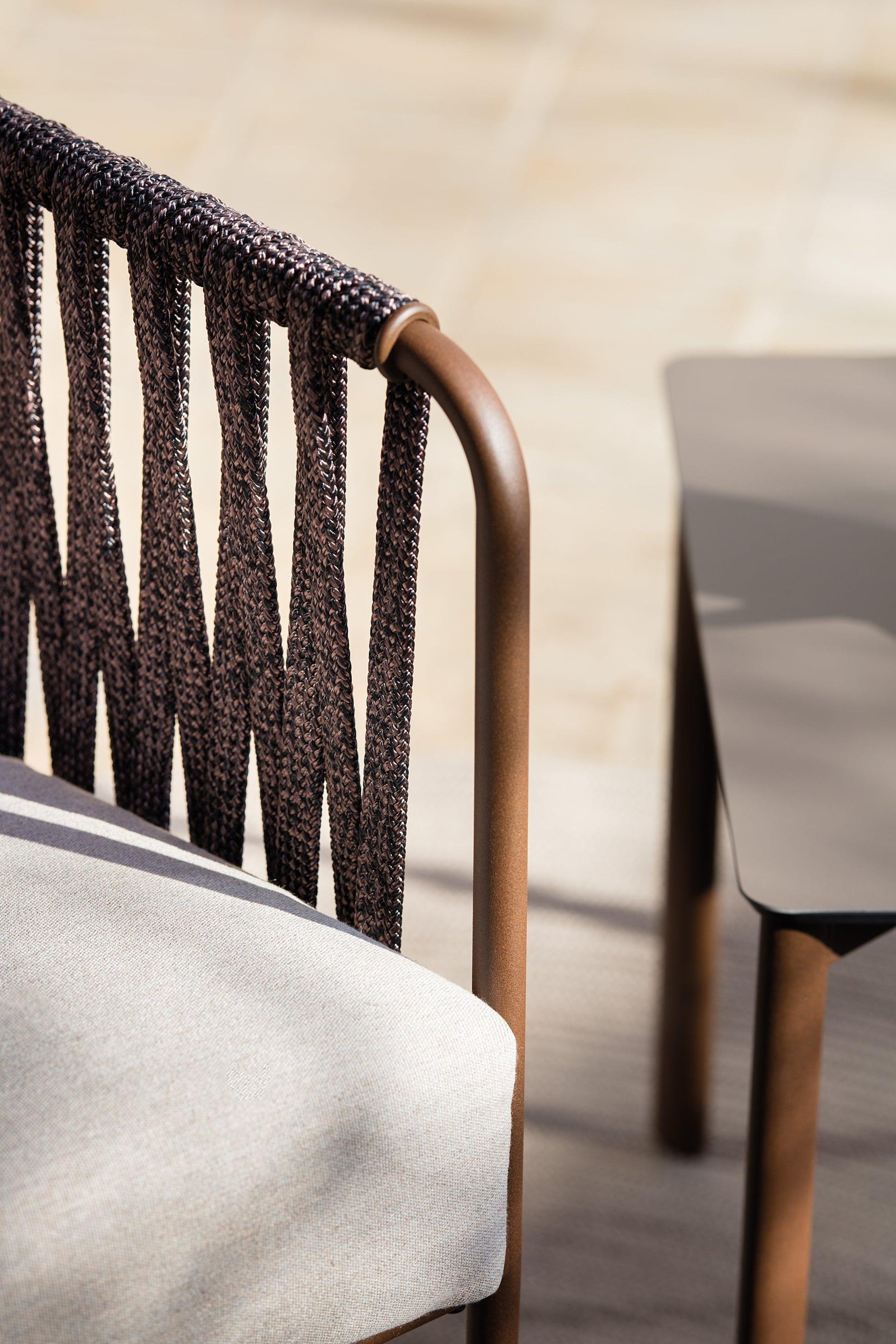 Nido Low Armchair-Contract Furniture Store for hospitality, leisure & commercial projects