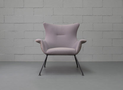 Nirvana 05 Base 124 Lounge Chair-Contract Furniture Store for hospitality, leisure & commercial projects